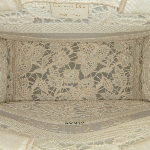 Pre-Loved Dior Small D-Lace Embroidery Book Tote - Picture 5 of 12